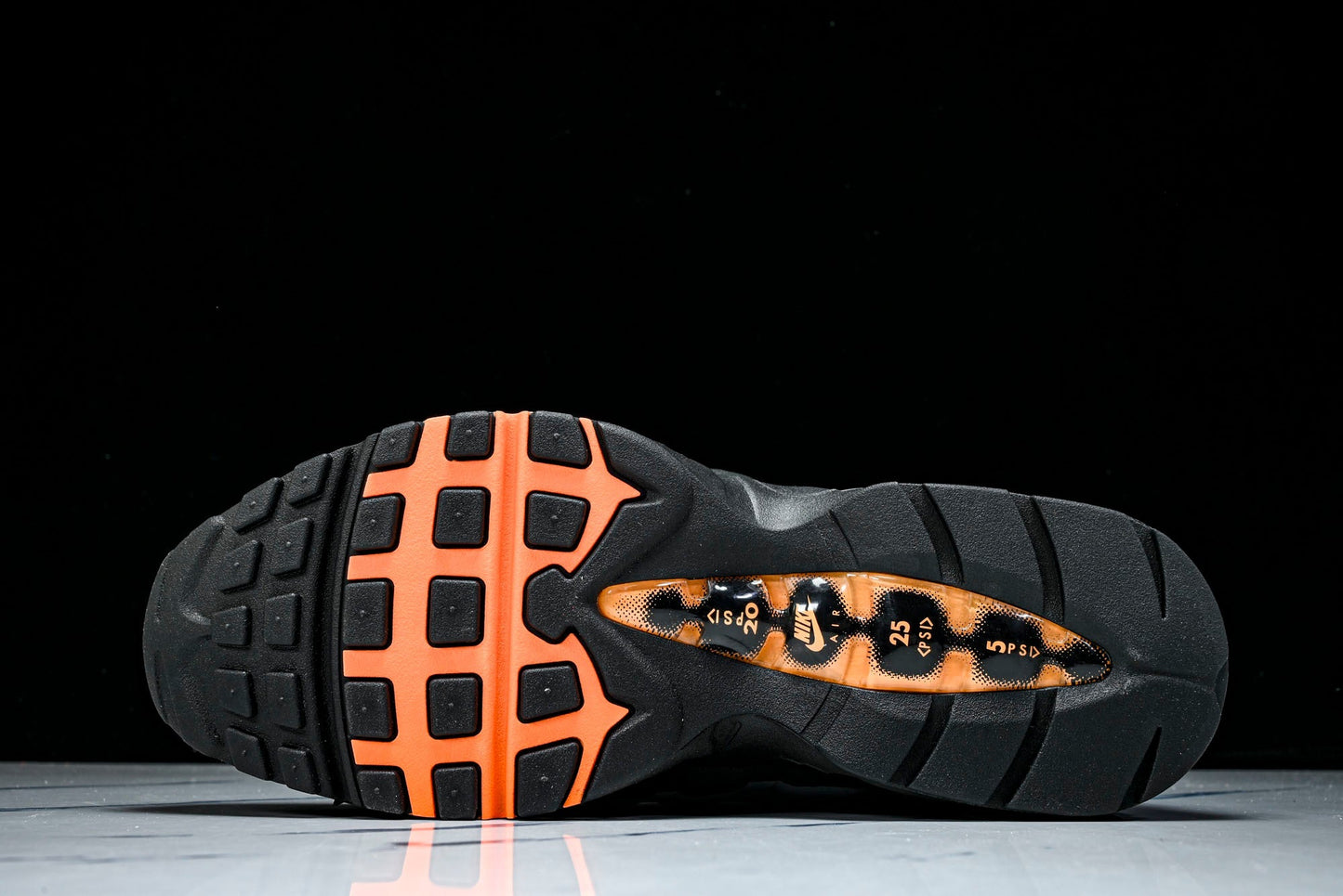 AM95 OG 'Bright Mandarin'