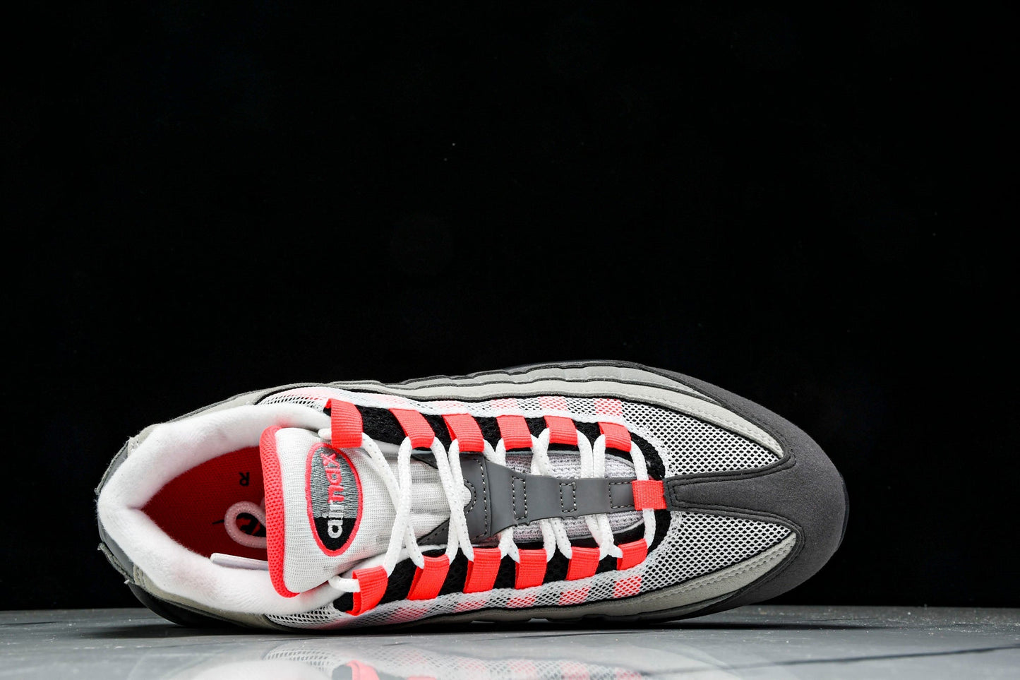 AM95 OG 'Solar Red'