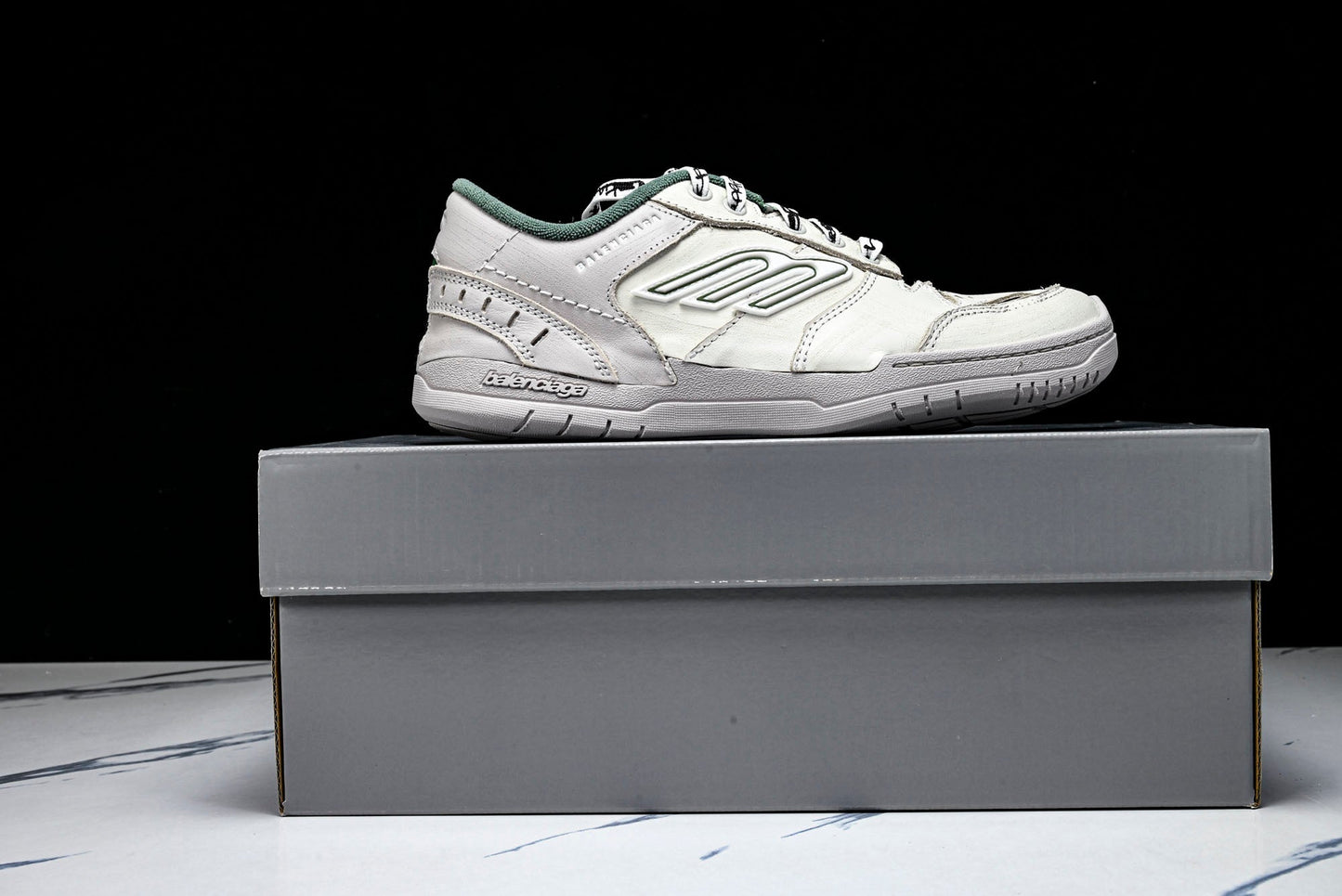 Вalenciaga Hamptons Worn-Out Sneaker 'Beige Green'