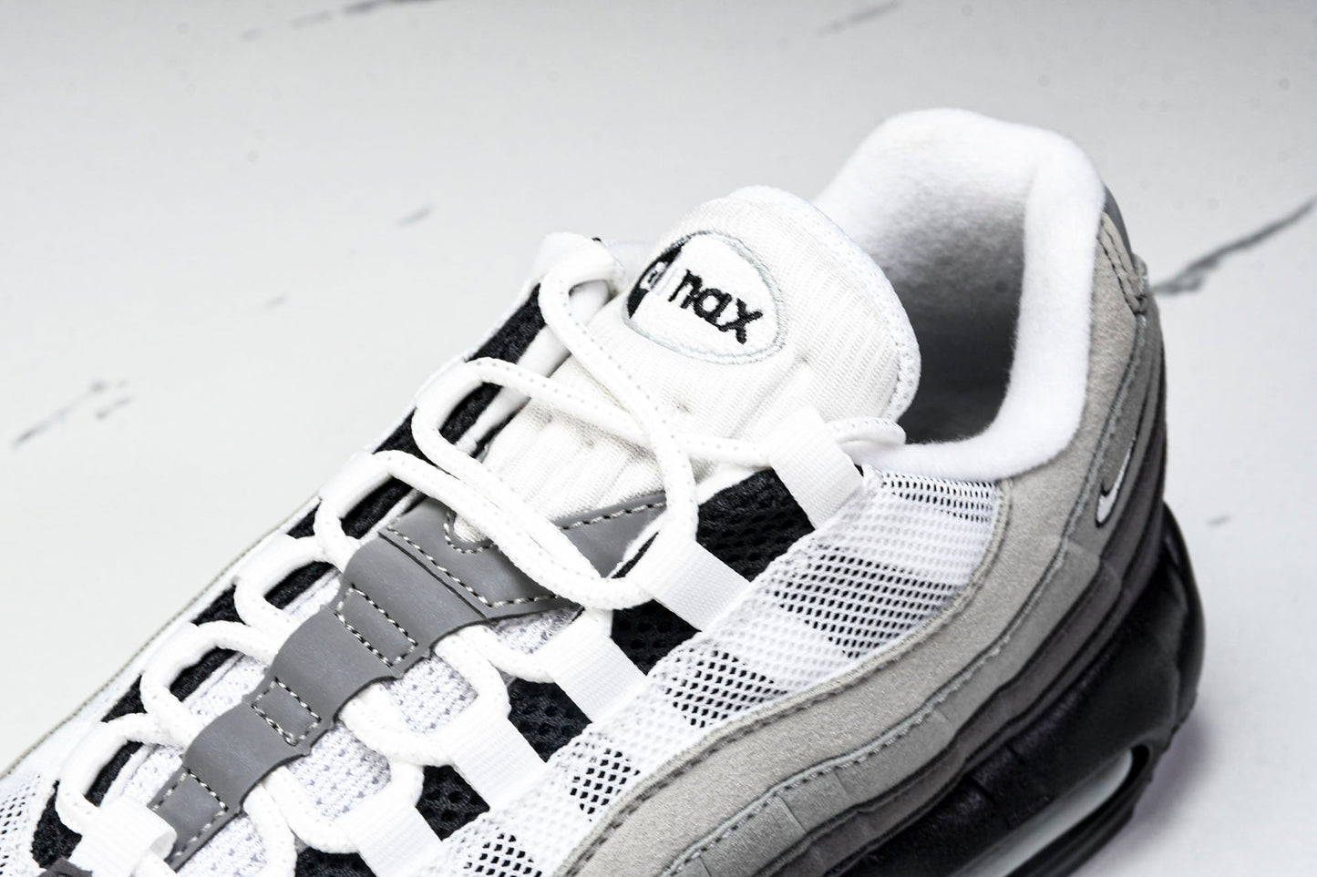 AM95 OG 'Black Anthracite'