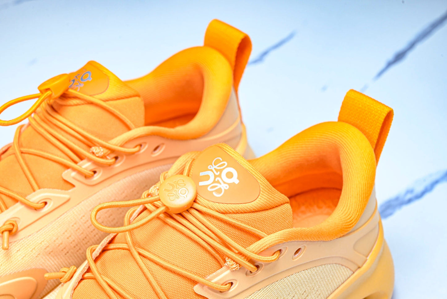 LOEWE × ON Cloudsolo 'Orange'