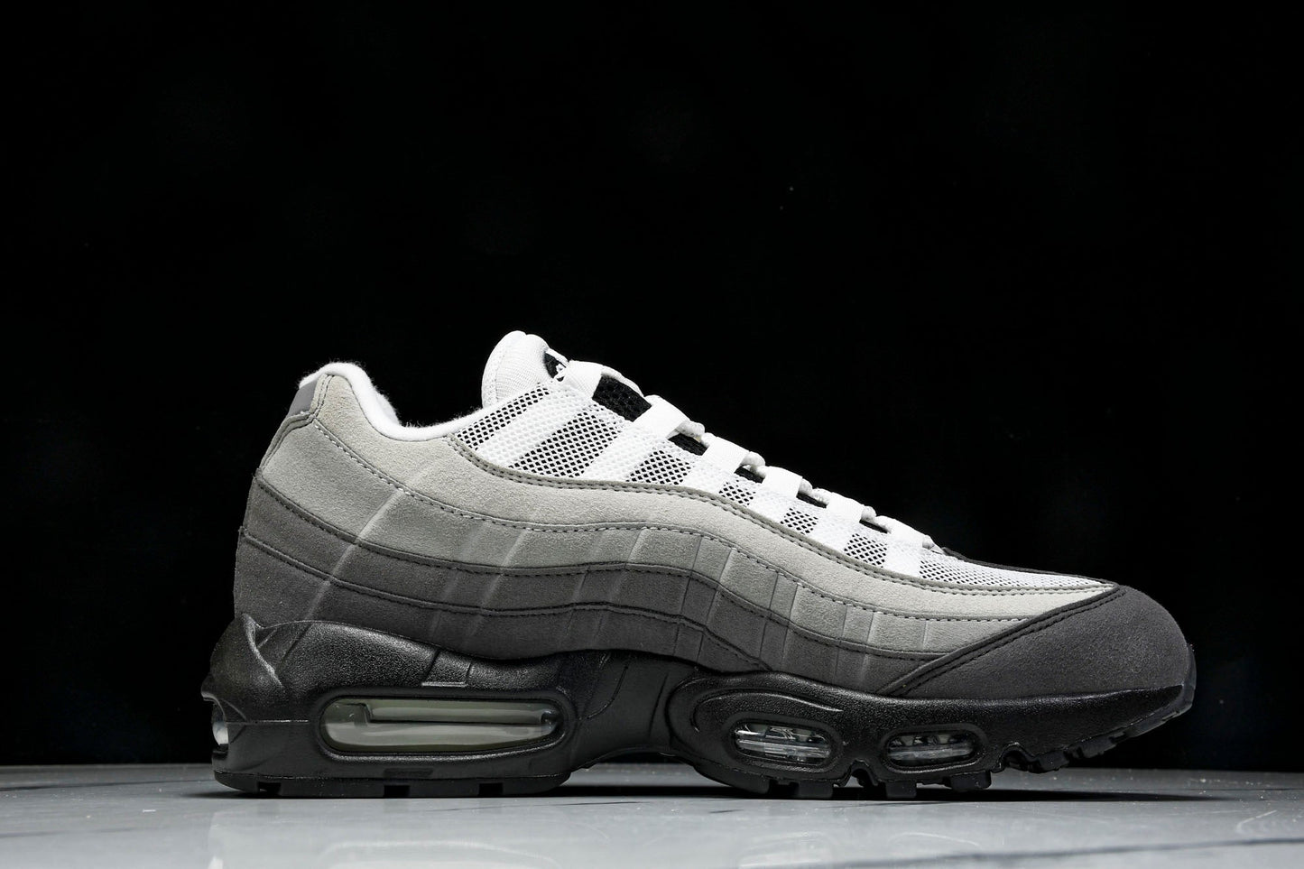 AM95 OG 'Black Anthracite'