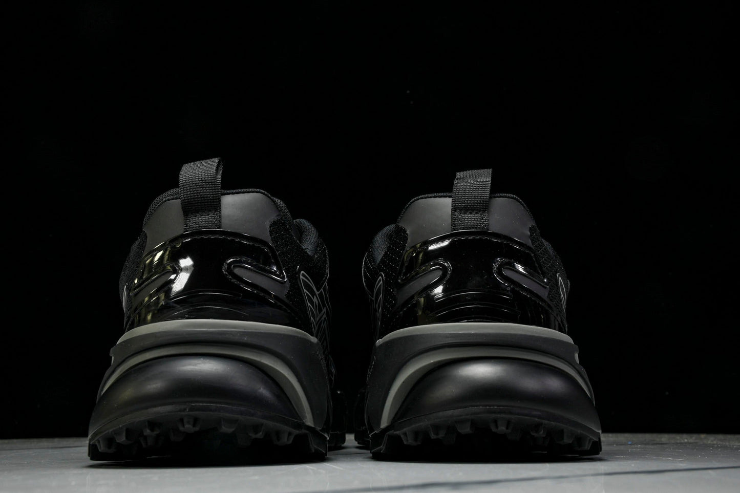 Louis Vuittоп Runner Tatic Sneaker 2.0 'Black'