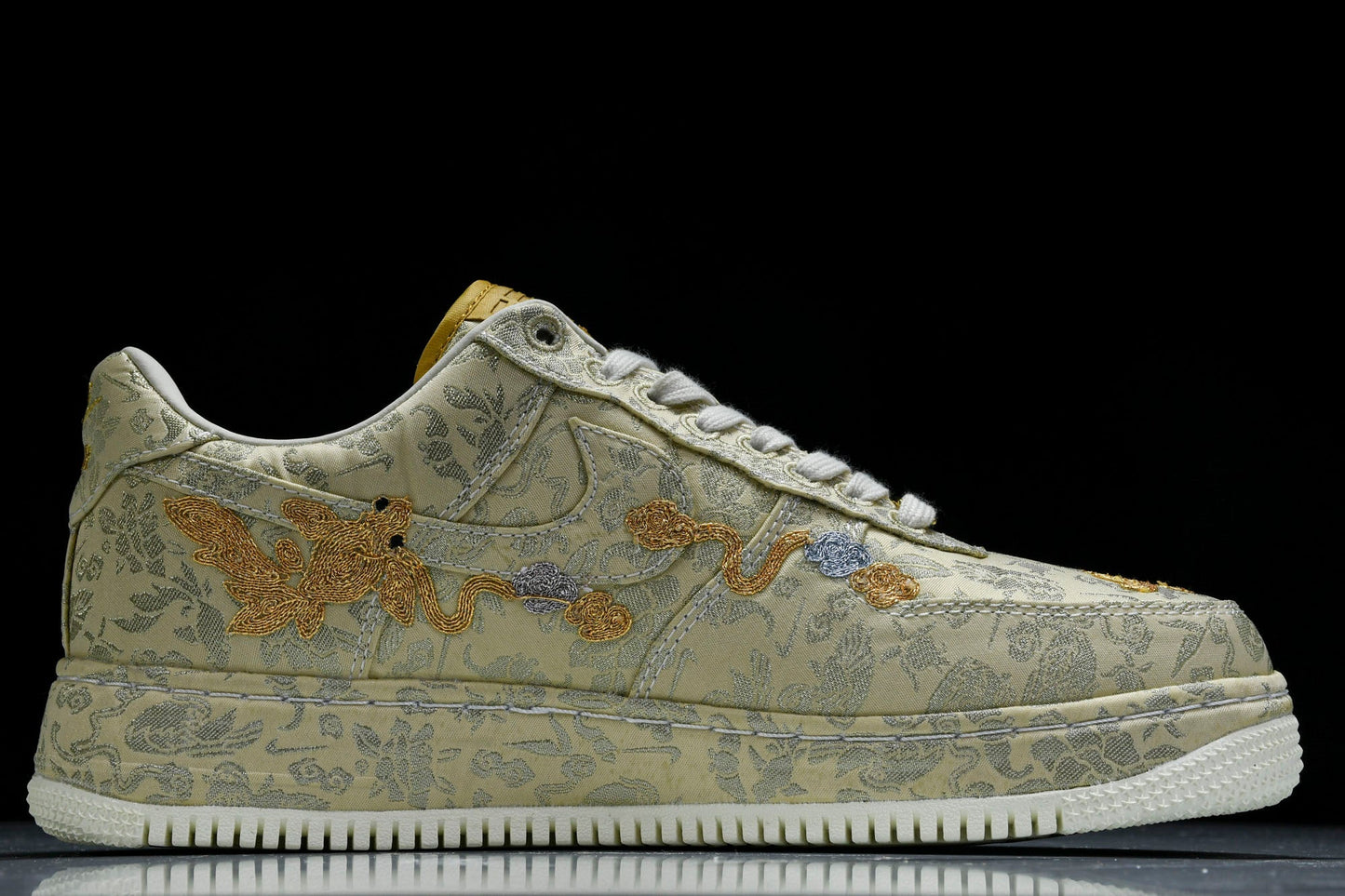AF1 Low Year of the Dragon 'Gold' (2024)