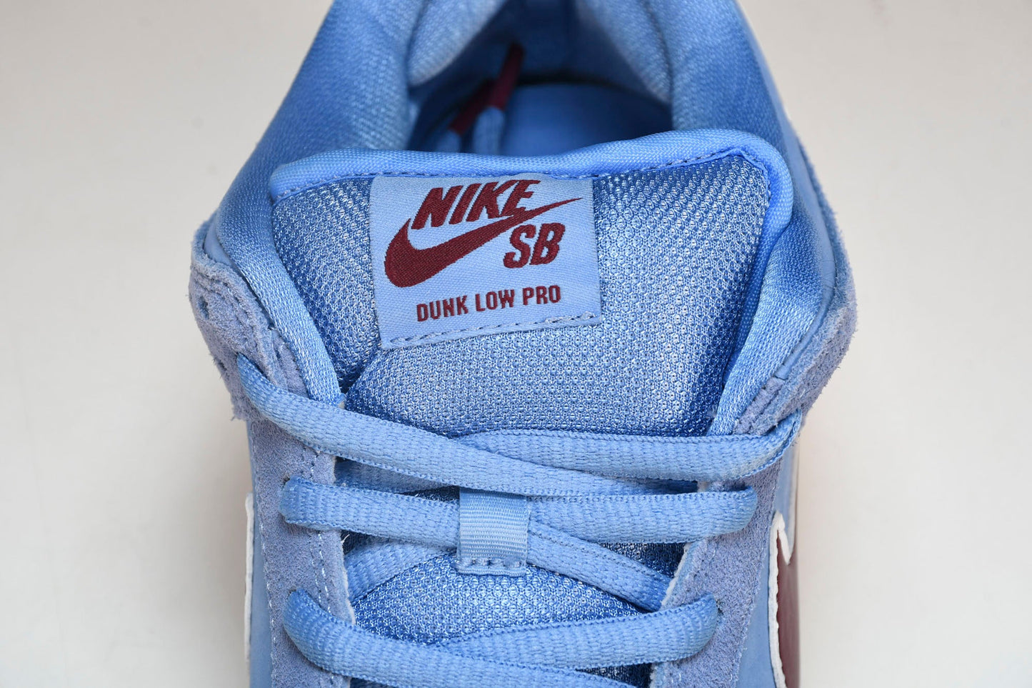 SB Dnk Low 'Philadelphia Phillies'