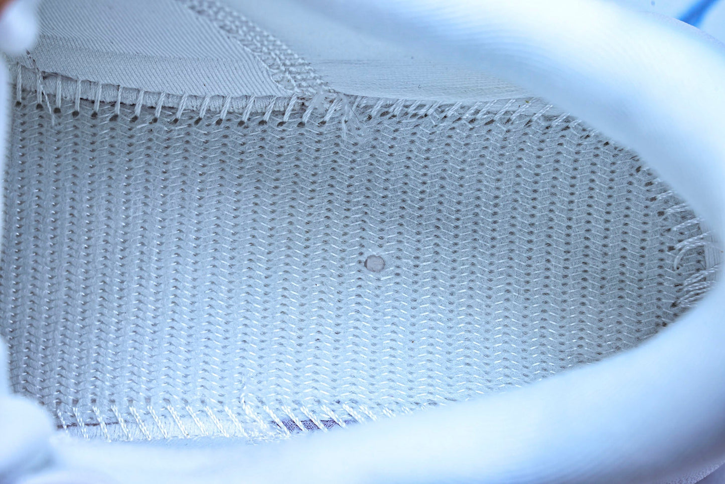 LOEWE × ON Cloudsolo 'White'