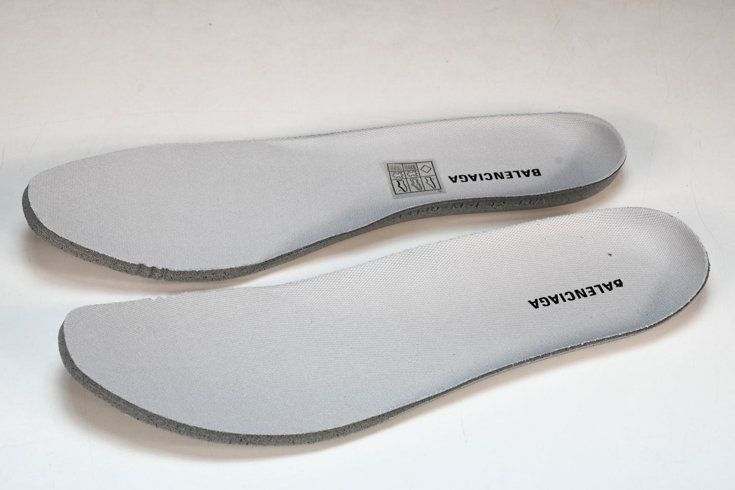 Runner 'White Black Grey'