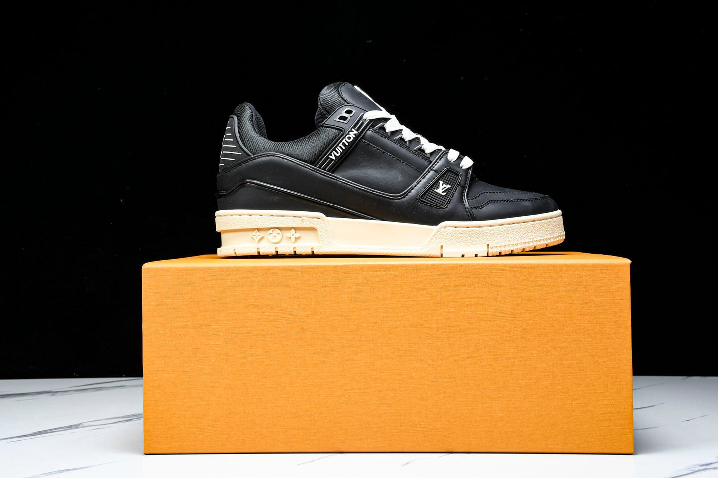 Louis Vuittоп Trainer Low 'Black'