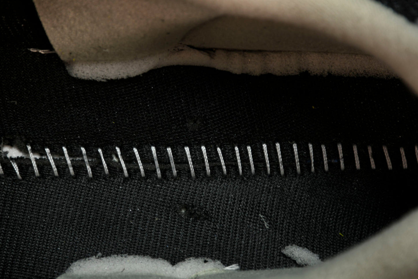 NB 992 'Black Grey Suede'