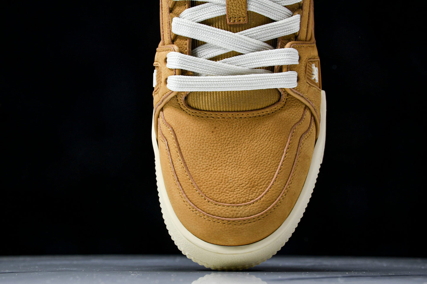 Louis Vuittоп Trainer Low 'Beige'