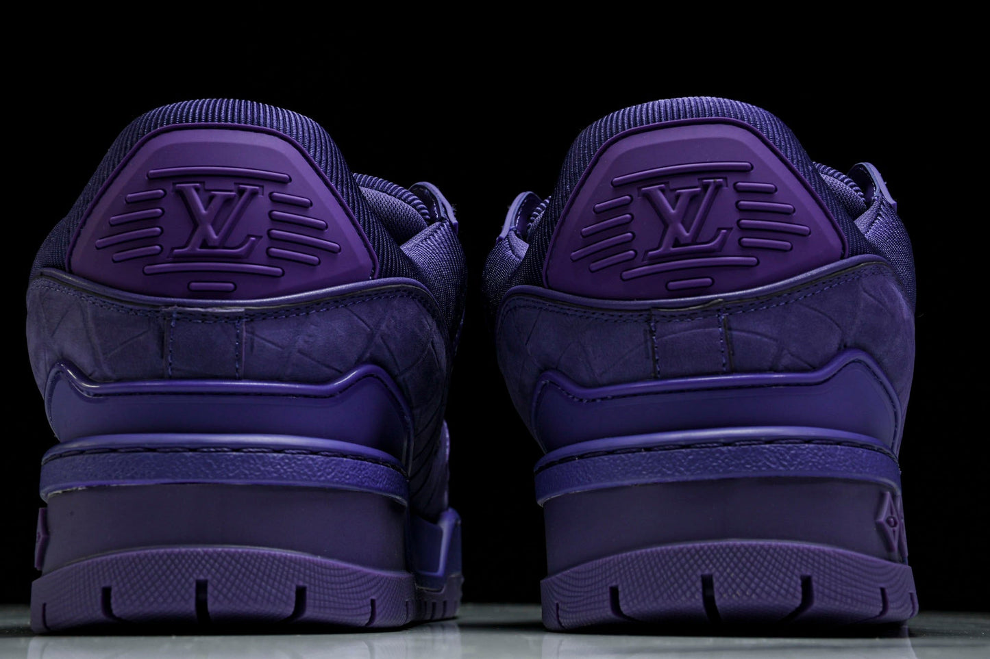 Louis Vuittоп Trainer Maxi 'Violet Alligator'