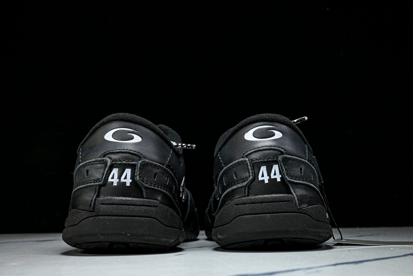 Вalenciaga Hamptons Worn-Out Sneaker 'Black'