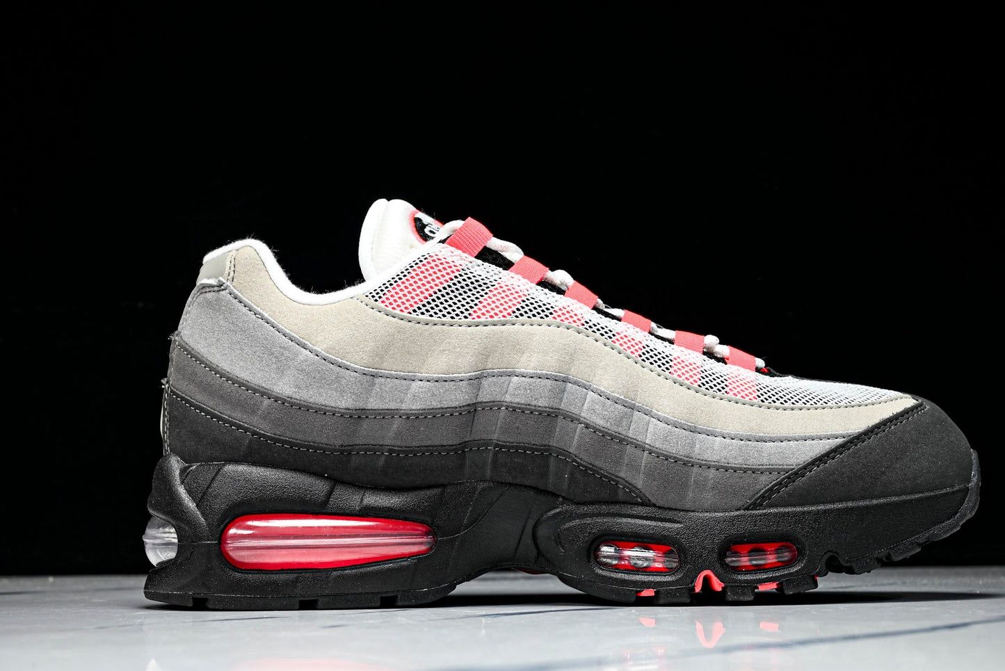 AM95 OG 'Solar Red 2.0'