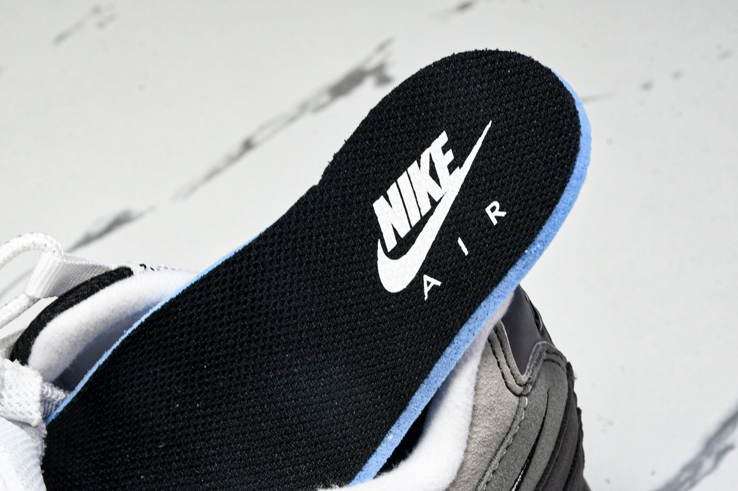 AM95 OG 'Black Anthracite'