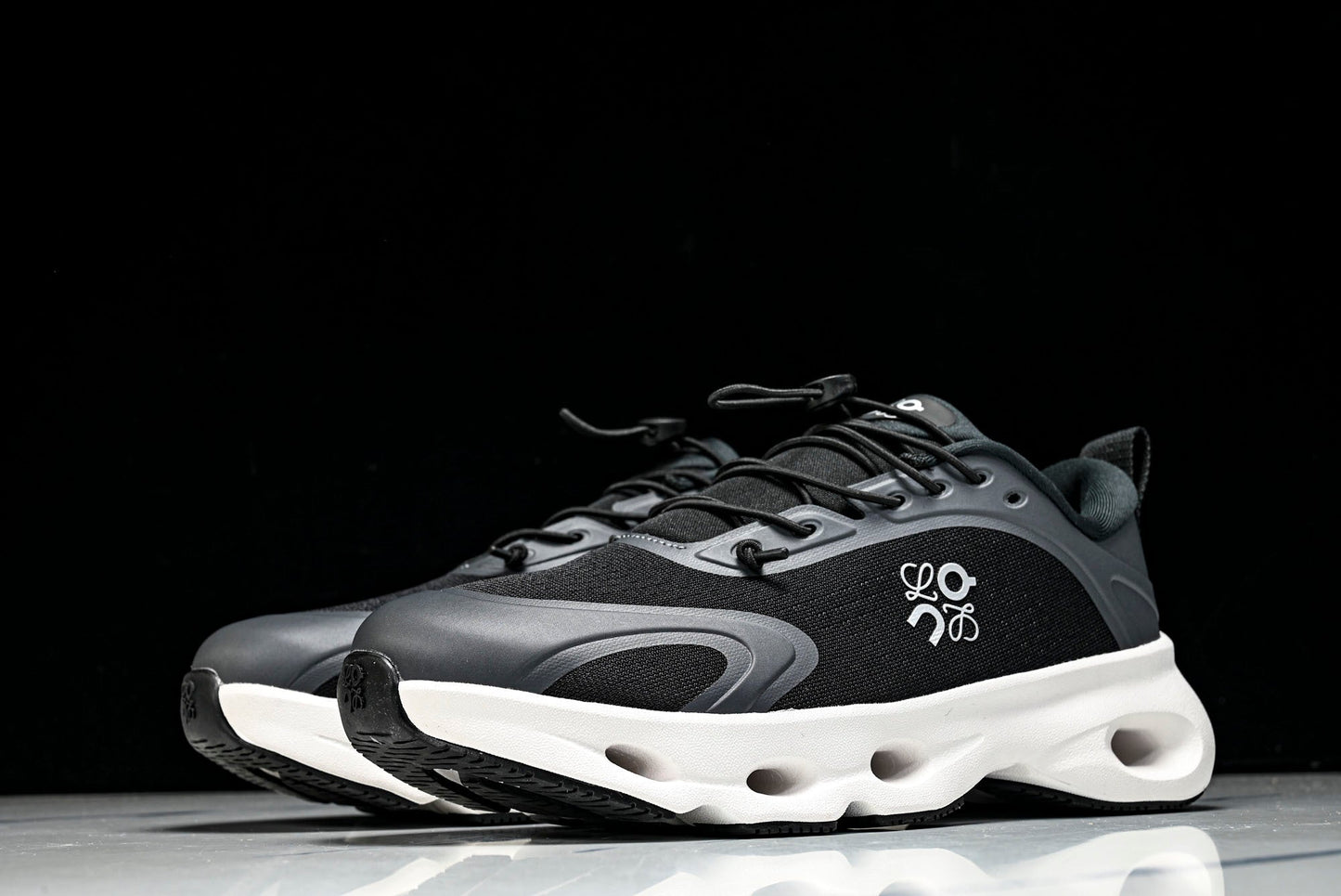 LOEWE × ON Cloudsolo 'Black White'