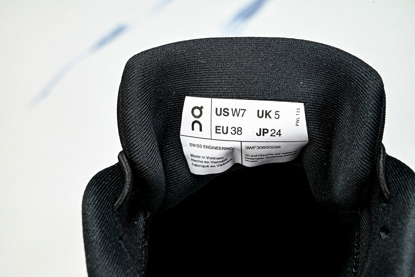 LOEWE × ON Cloudsolo 'Black White'