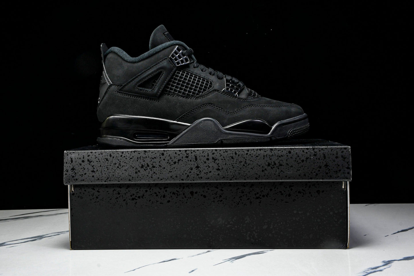 AJ4 Retro 'Black Cat' (2025)