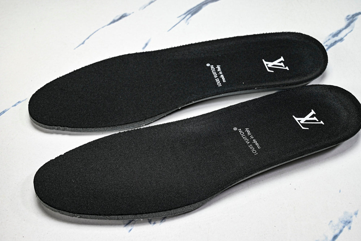 Louis Vuittоп Buttersoft 'Black'
