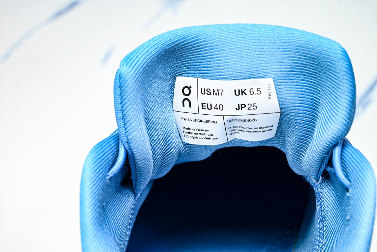 LOEWE × ON Cloudsolo 'Blue White'