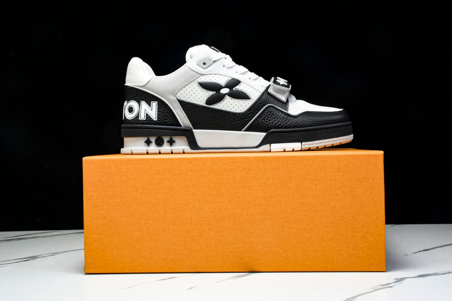 Louis Vuittоп Trainer Low Velcro Strap 'Perforated Black'