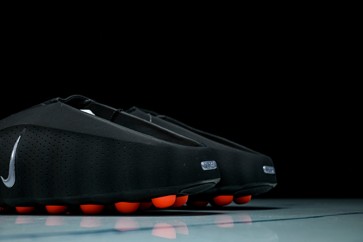 Mind 001 Slide 'Black'
