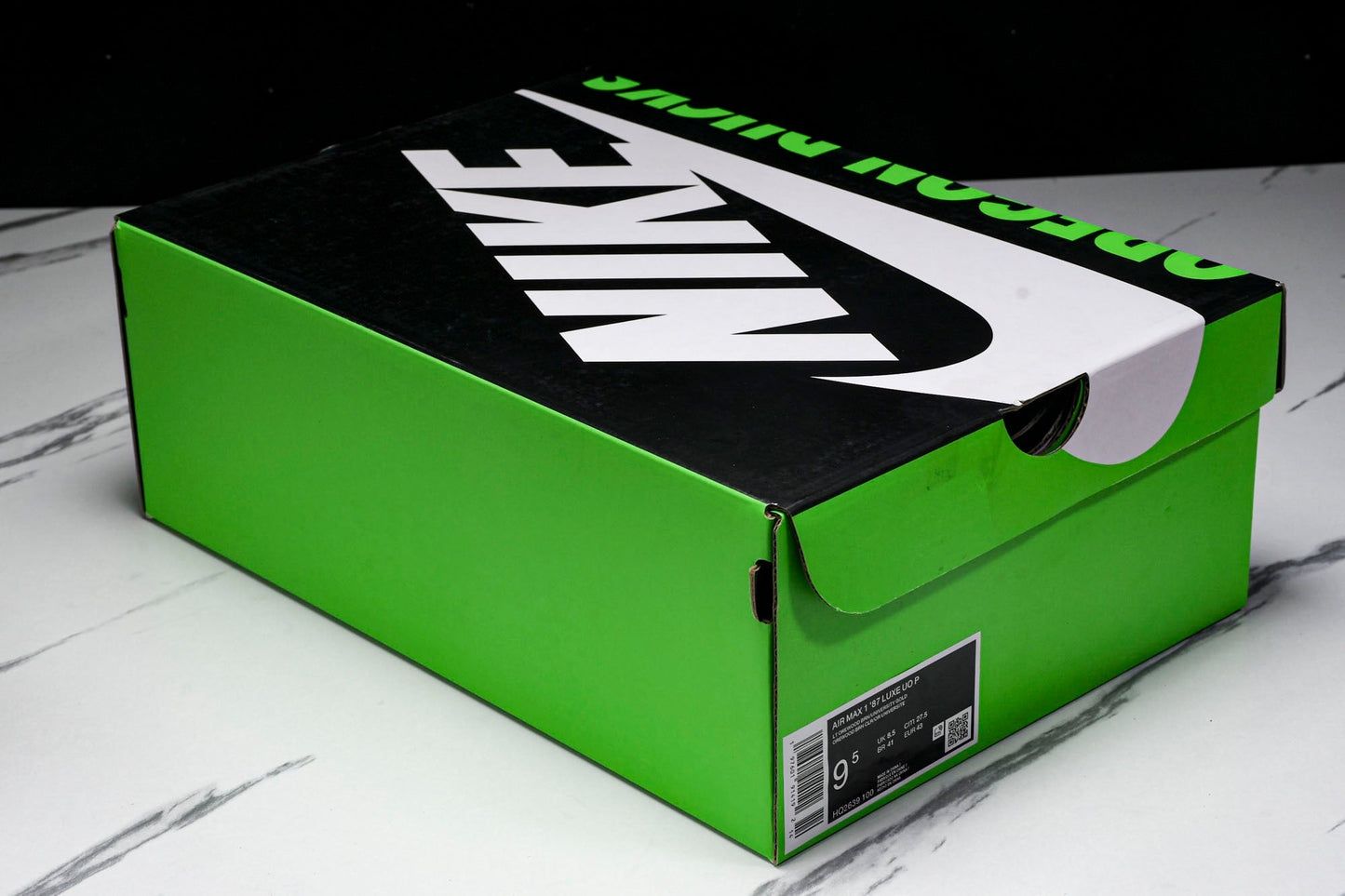 Division Street x AM1 '87 Luxe University of Oregon PE