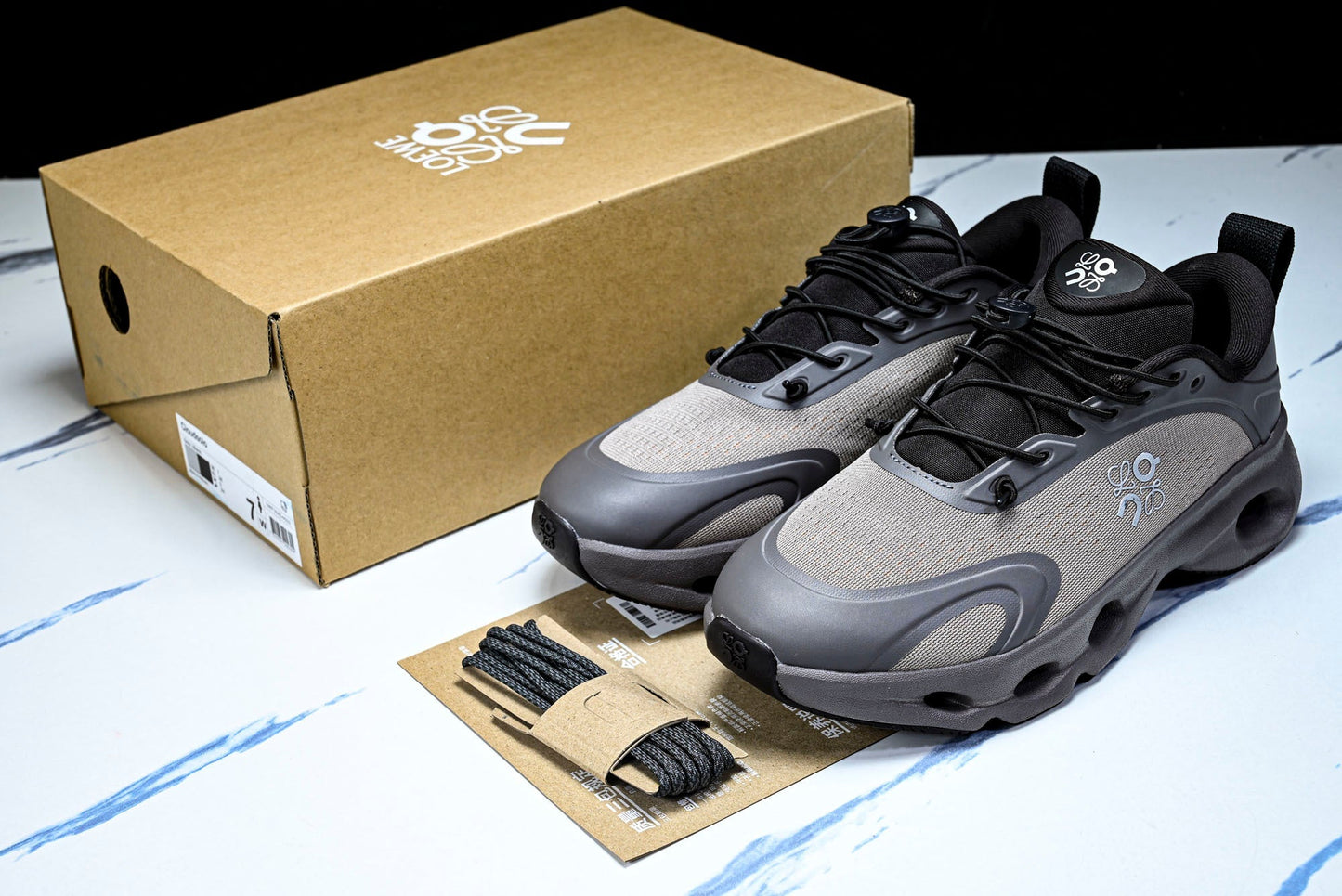 LOEWE × ON Cloudsolo 'Grey Black'