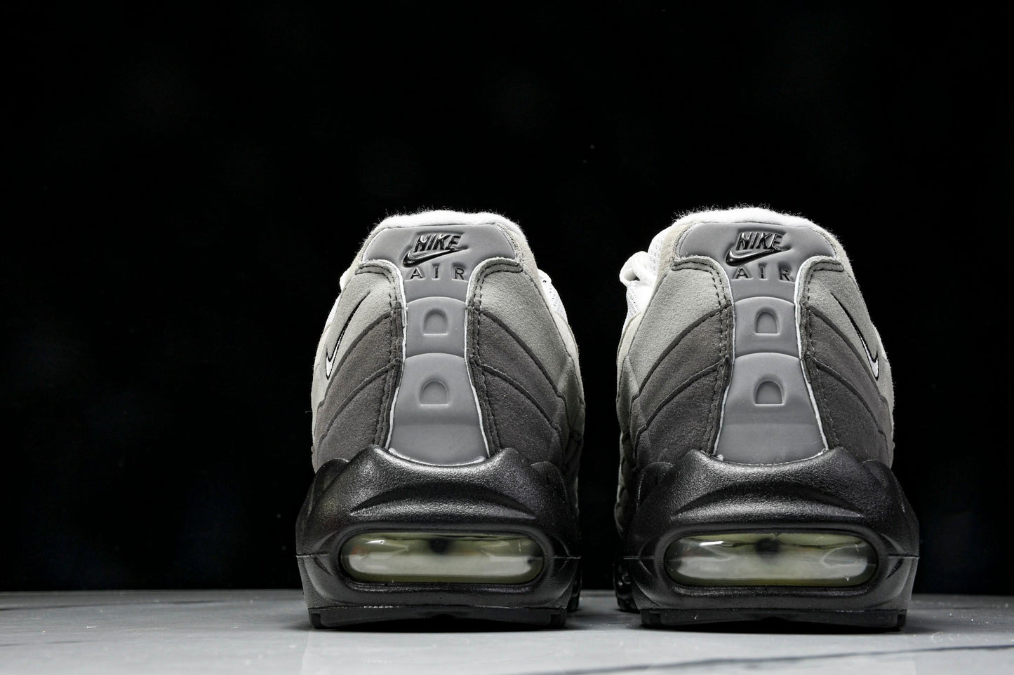 AM95 OG 'Black Anthracite'