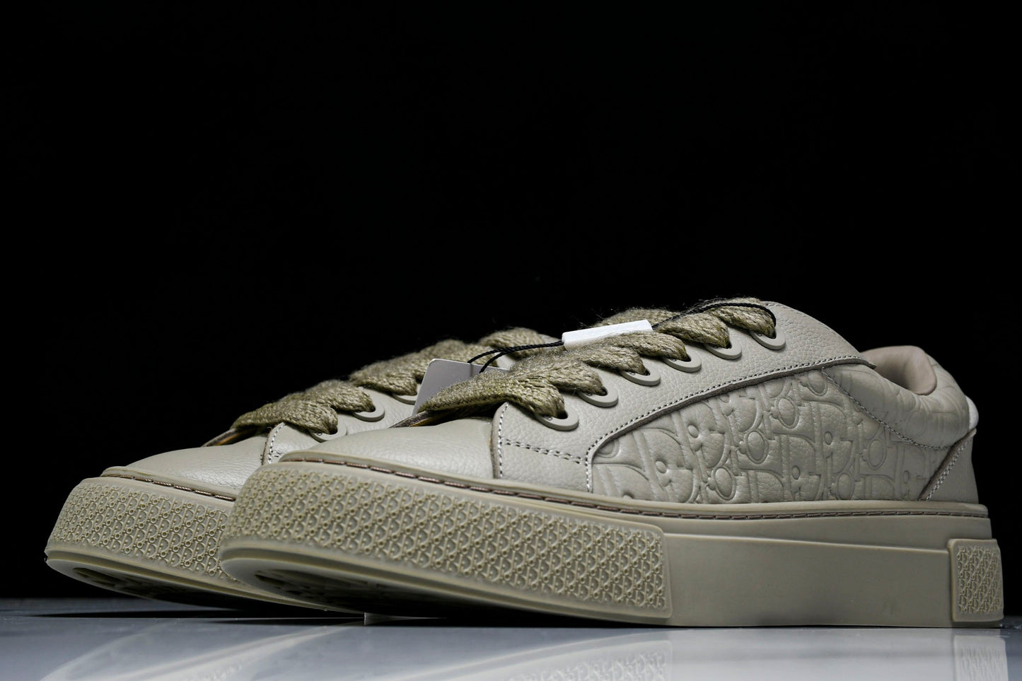 D1or B33 Gravity Leather 'Oblique Triple Beige'