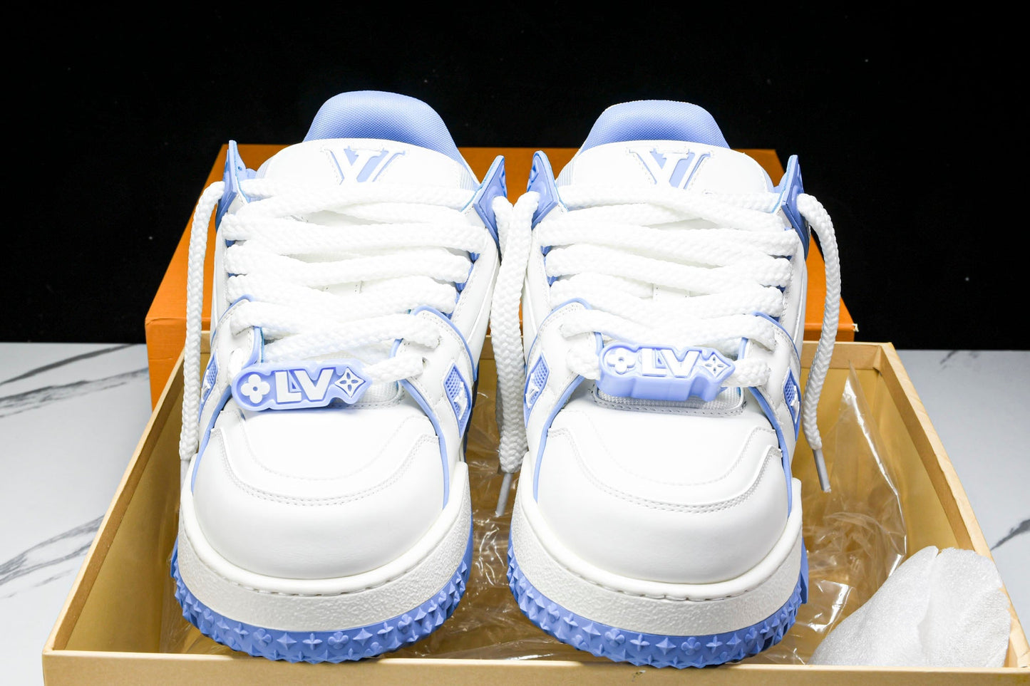 Louis Vuittоп Trainer Maxi 'White Blue'