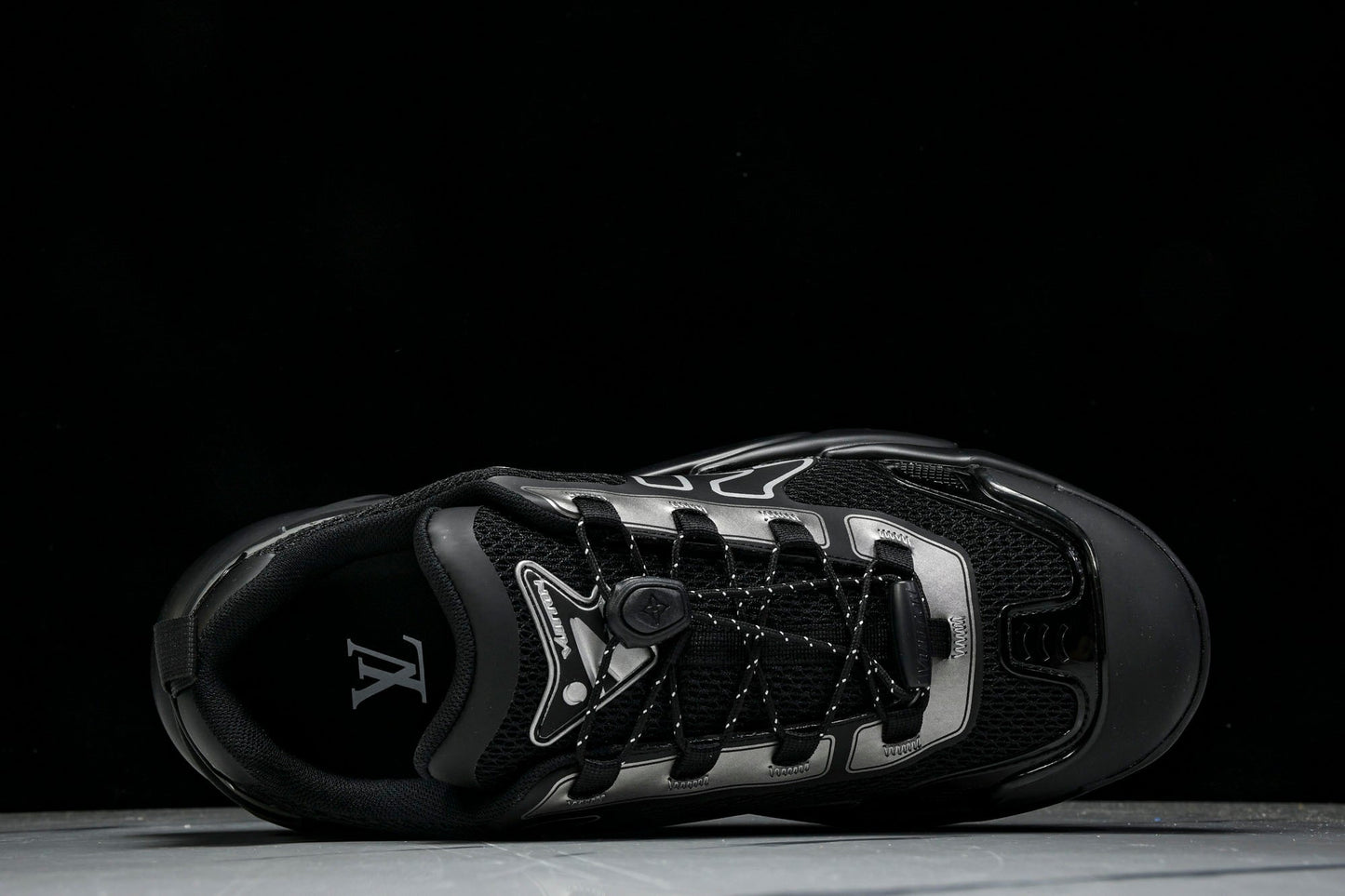 Louis Vuittоп Runner Tatic Sneaker 2.0 'Black'