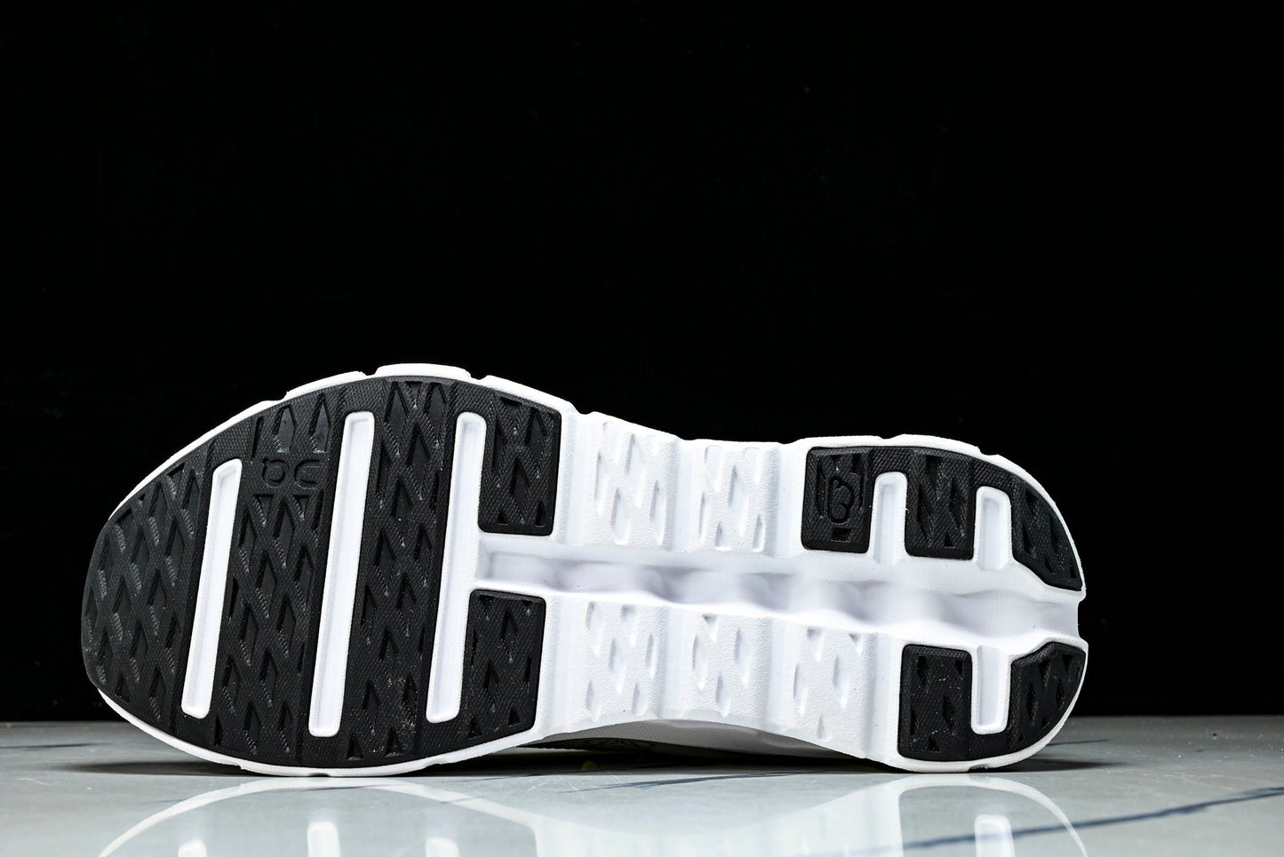 LOEWE × ON Cloudtilt 2.0 'Neon Yellow White'