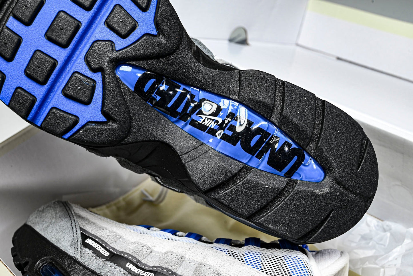 Undefeated x AM95 Geo Exclusive Pack 'Birmingham Hyper Cobalt'