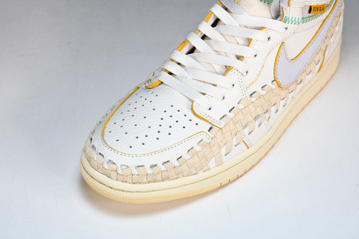 Union La x Bephie's Beauty Supply x AJ1 Retro High OG