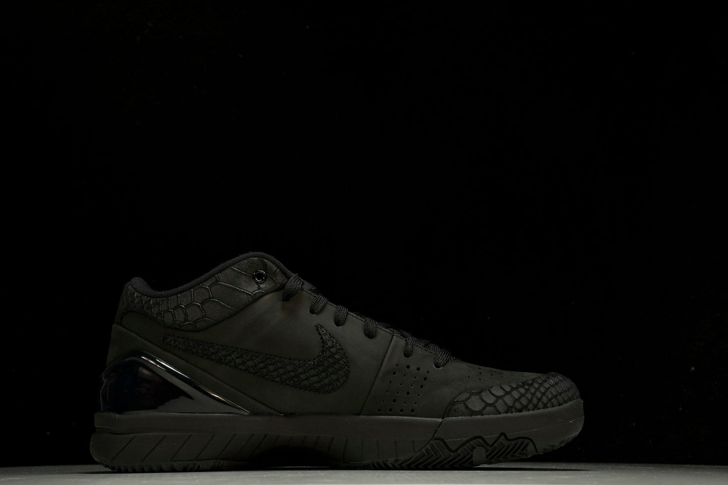 Kobe 4 Protro 'Gift of Mamba'
