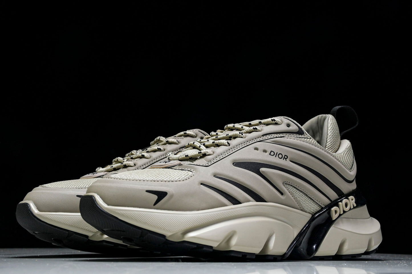D1or B44 Blade Sneaker 'Beige'