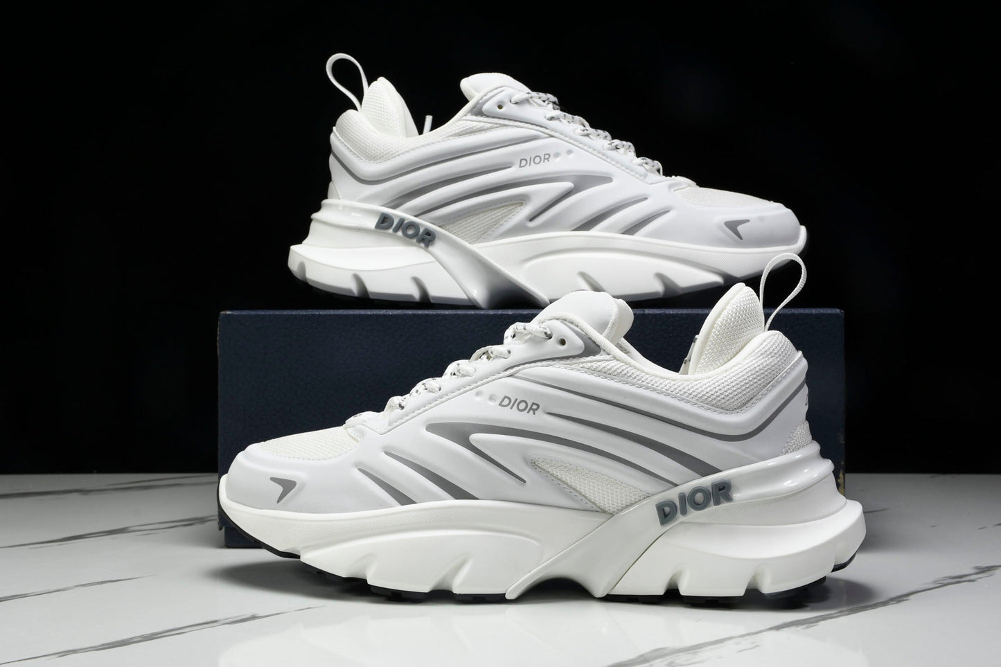 D1or B44 Blade Sneaker 'White'
