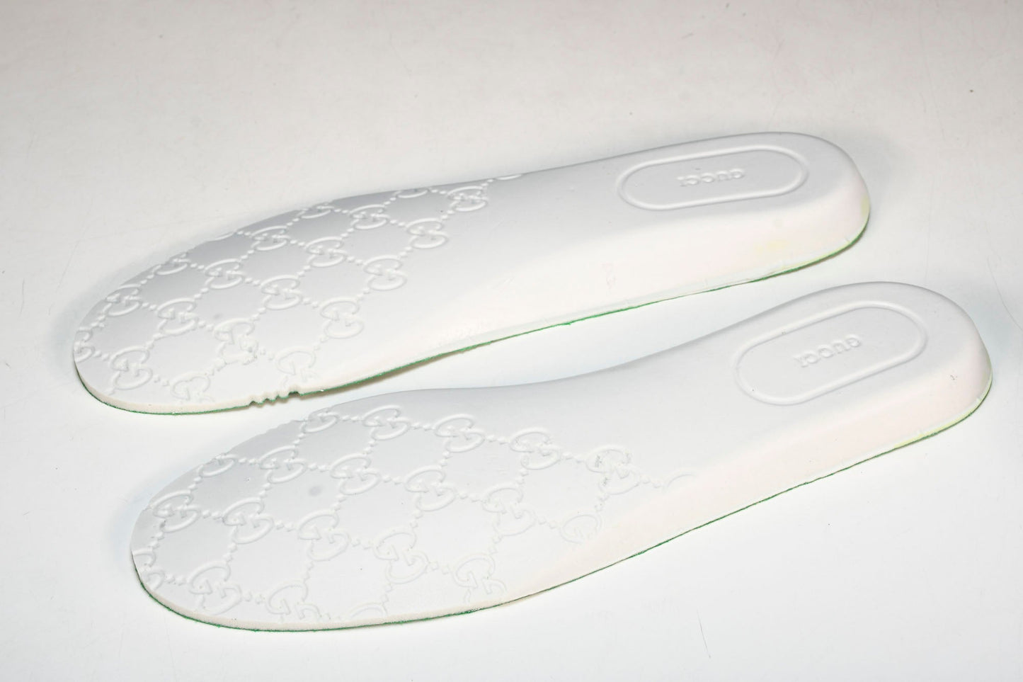 Guссi MAC80 'Green White'