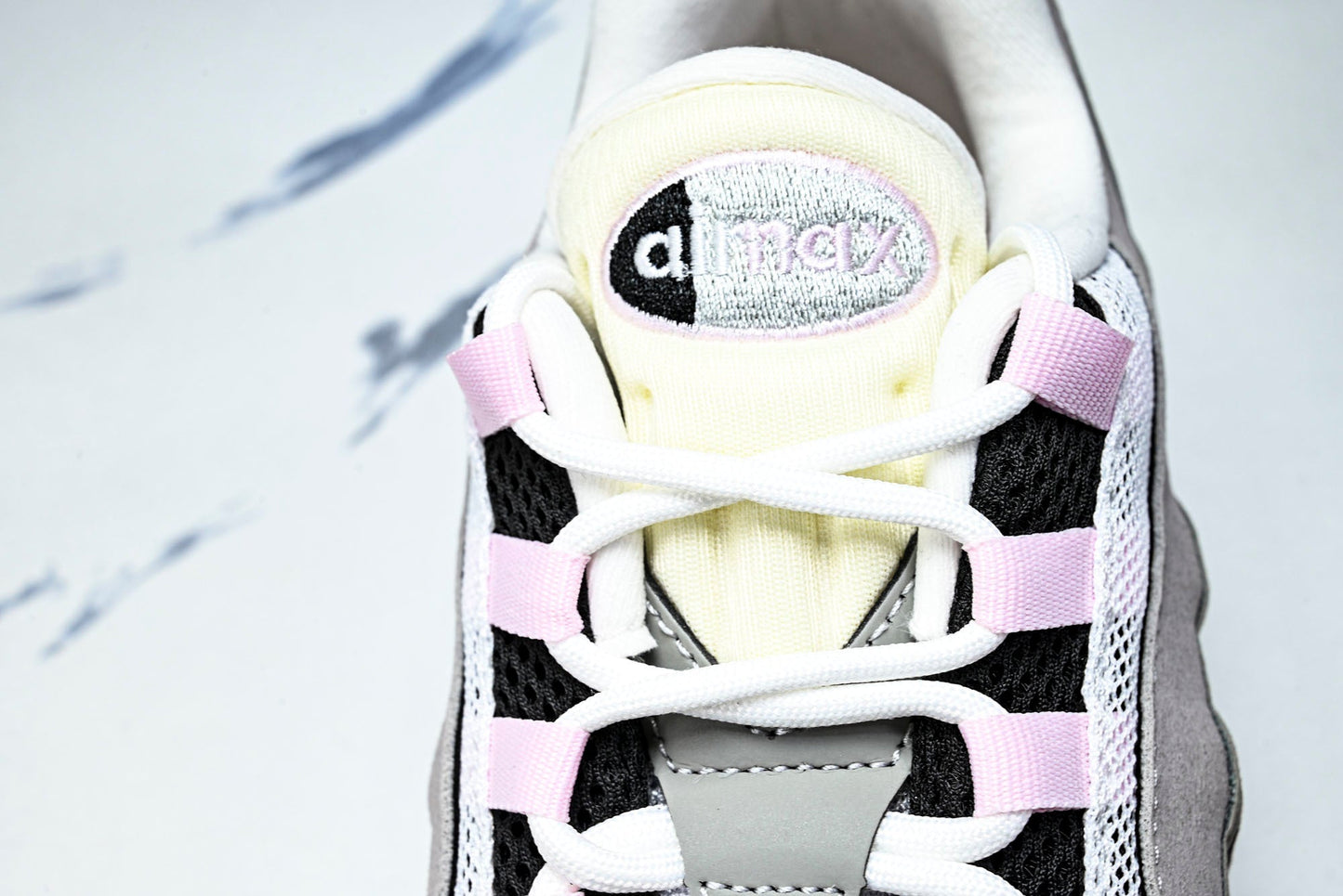 AM95 OG 'Pink Foam'