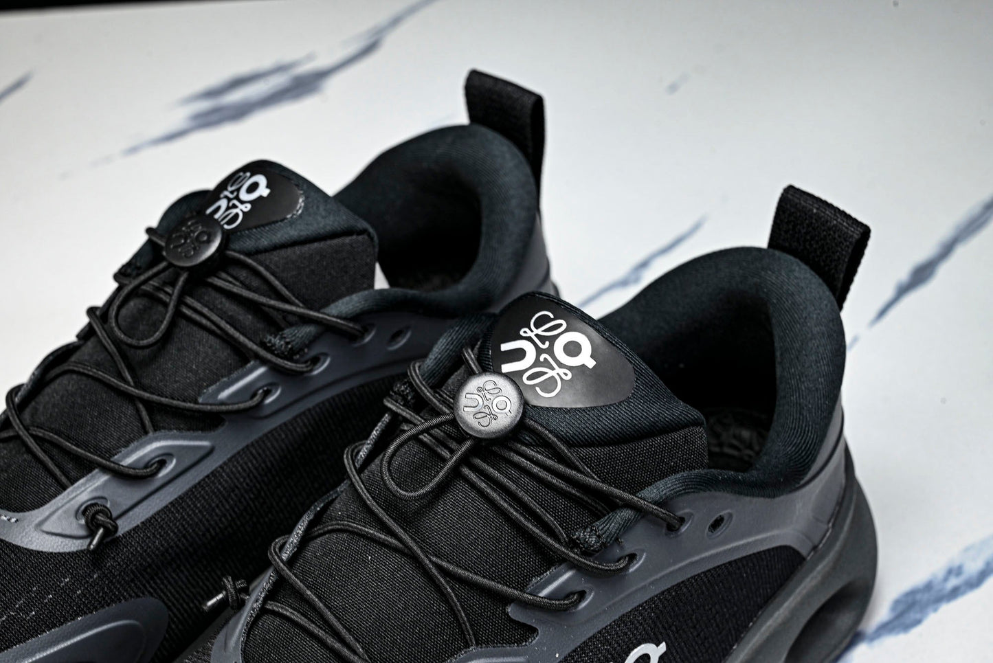LOEWE × ON Cloudsolo 'Black'