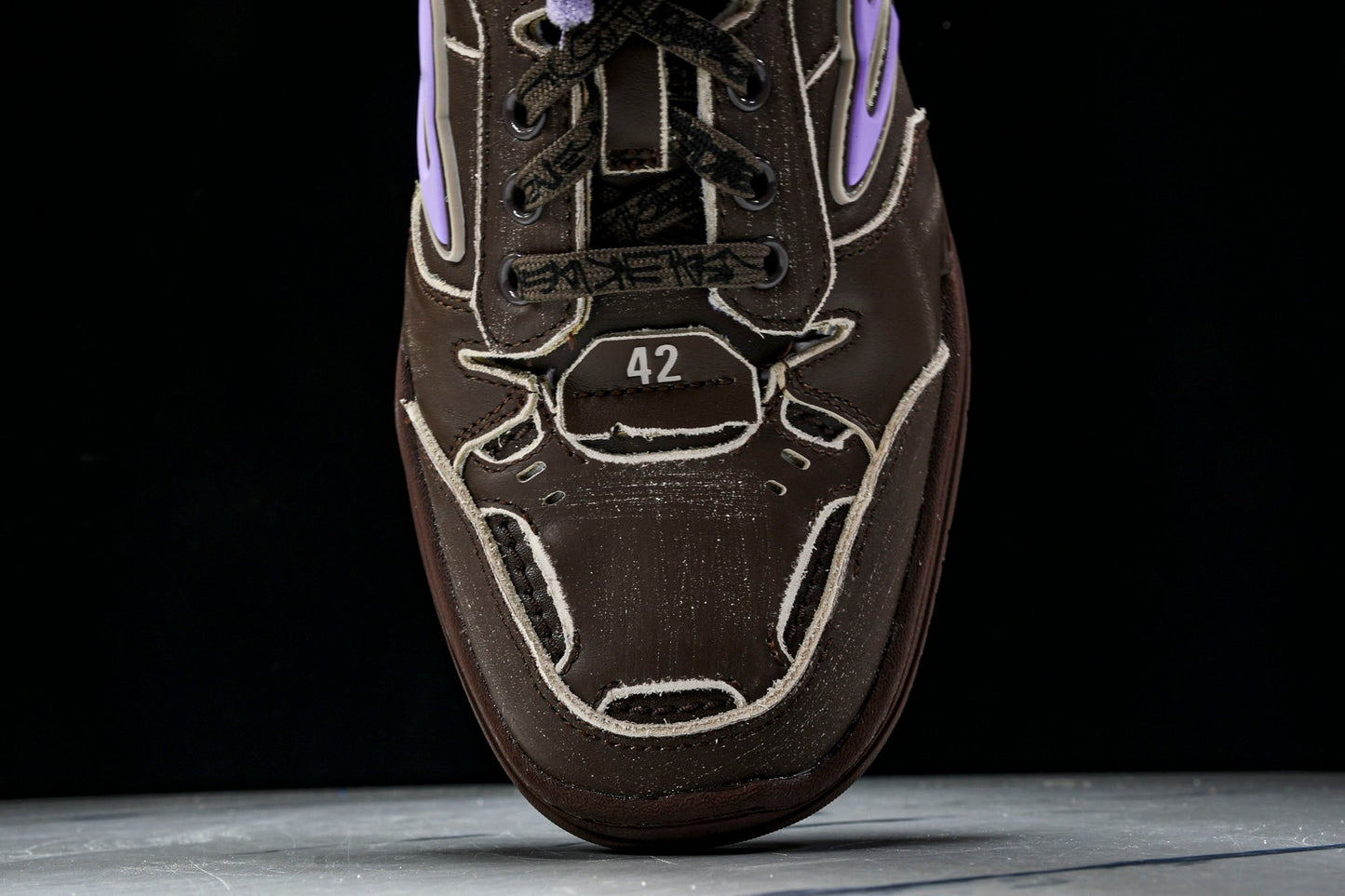 Вalenciaga Hamptons Worn-Out Sneaker 'Brown Lilac'