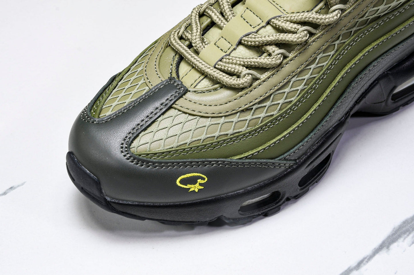 Corteiz x AM95 'Gutta Green'