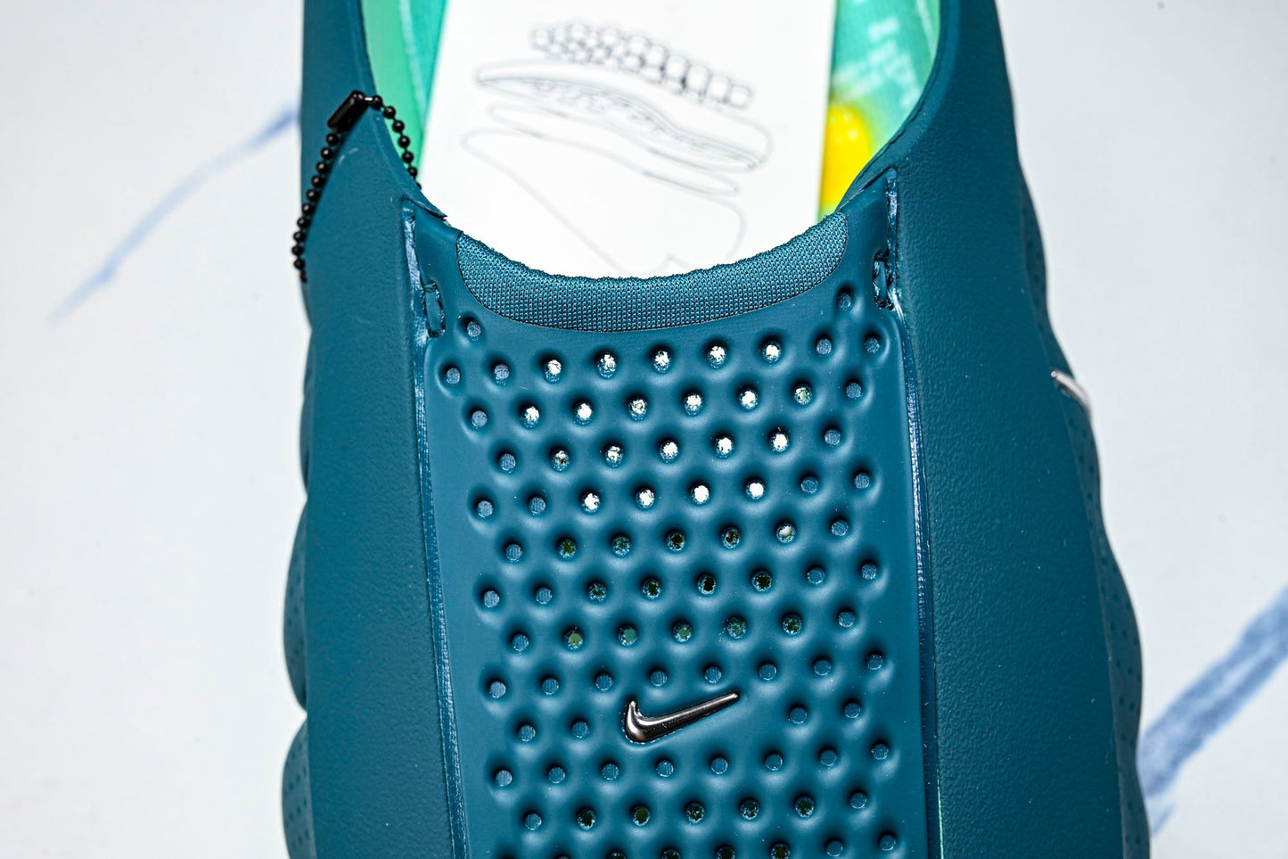 Mind 001 Slide 'Geode Teal'