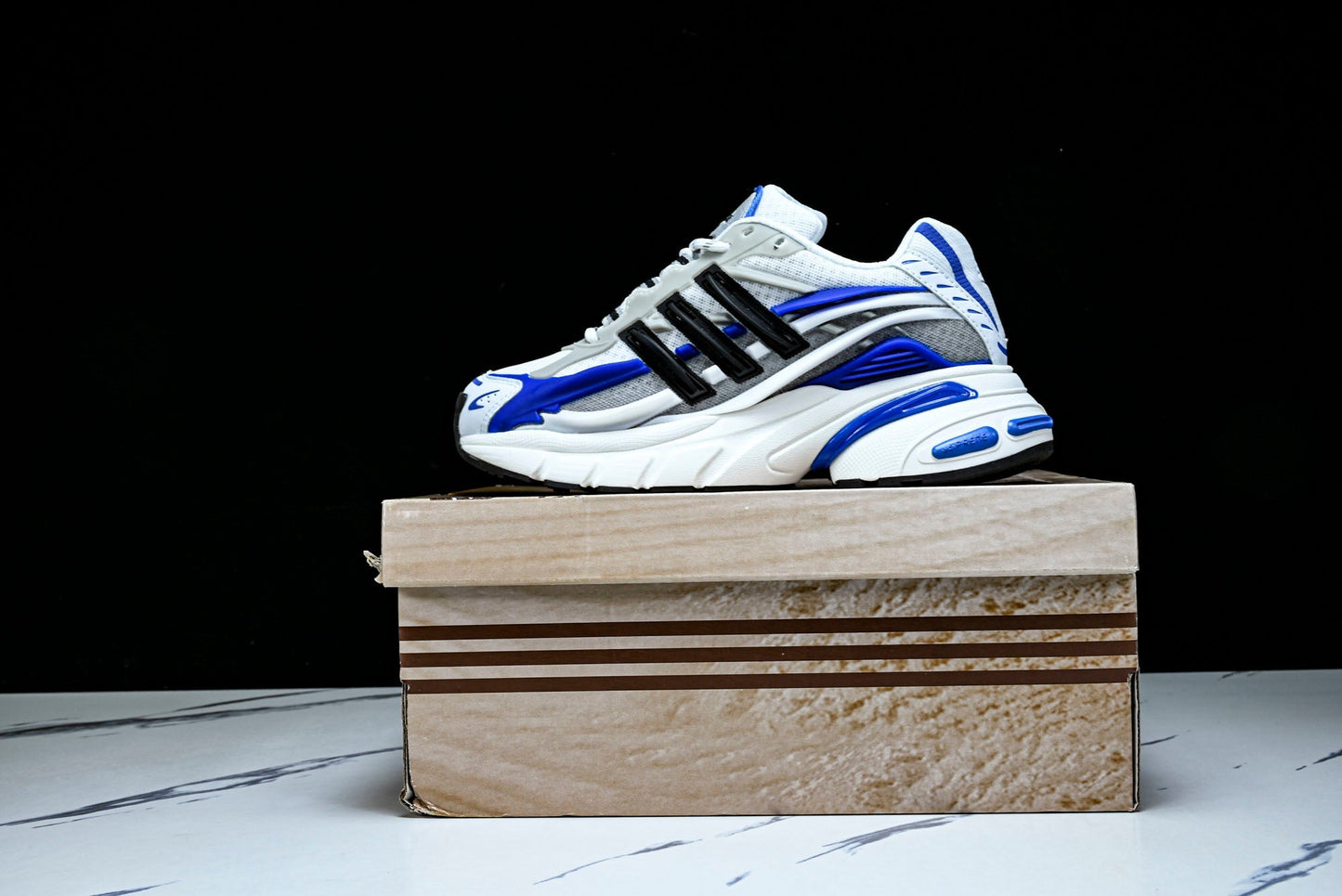 AD1STAR Jellyfish x Pharrell Williams x Virginia 'Royal Blue'