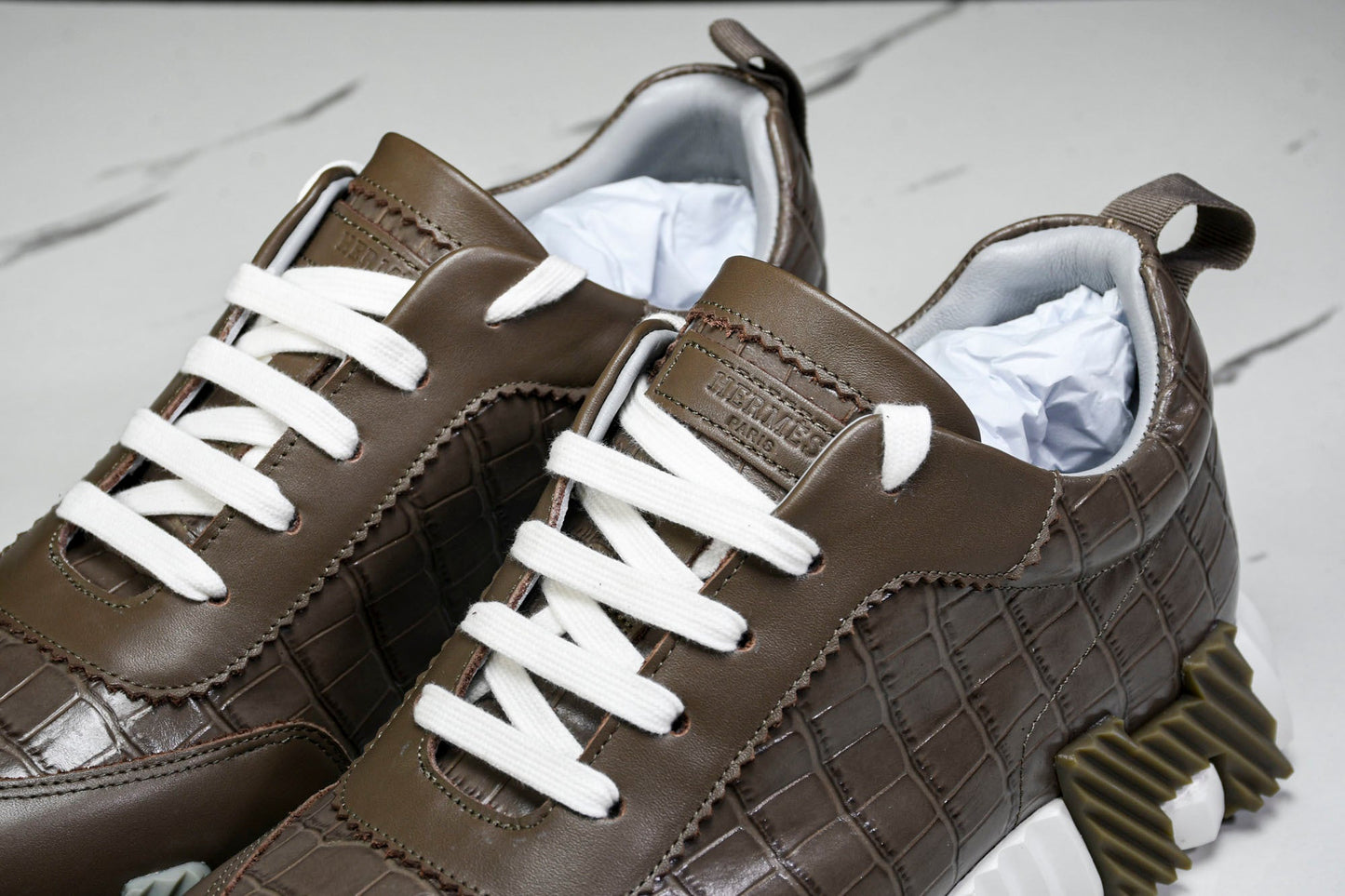 Нermès Bouncing Sneaker 'Etoupe Crocodile'