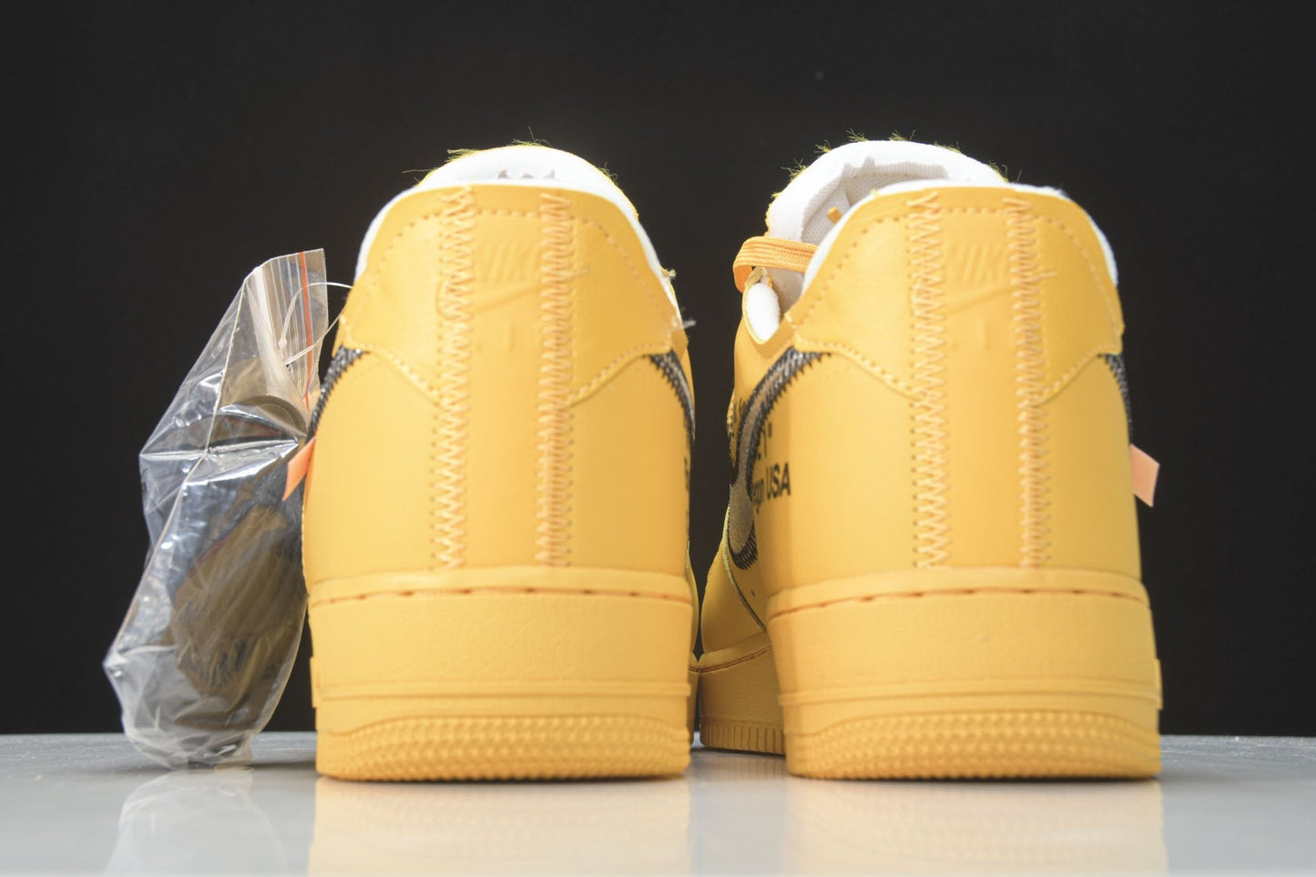 Off-White AF1 ‘University Gold’