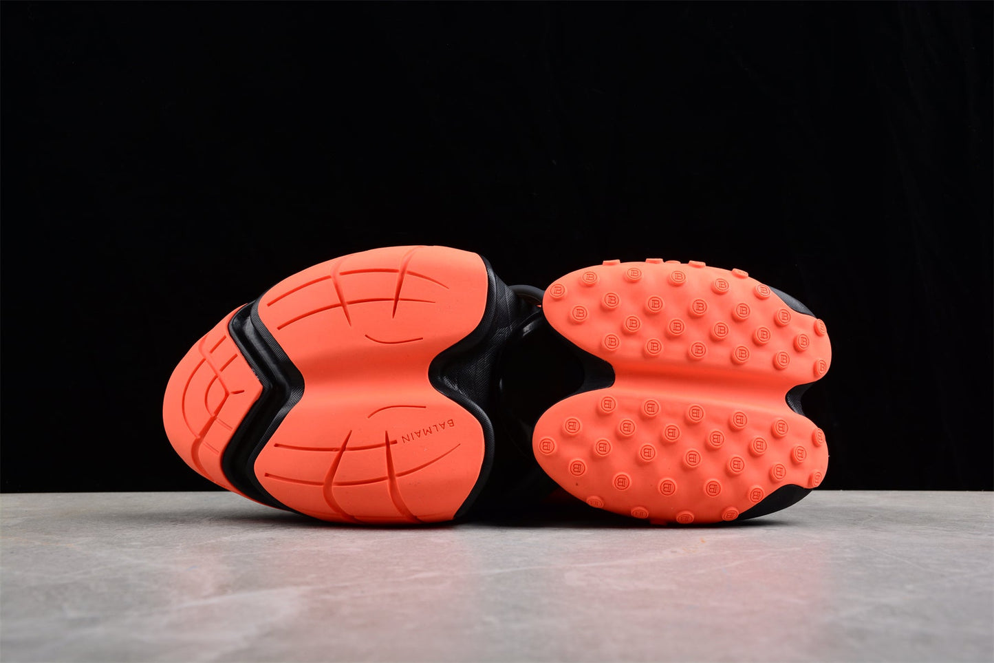 Balmain Unicorn Low-Top 'Orange Black'