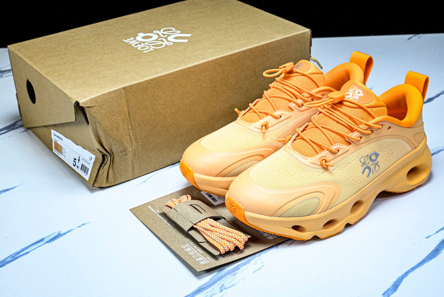 LOEWE × ON Cloudsolo 'Orange'