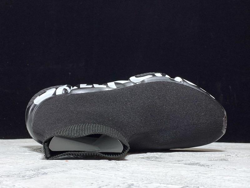 Speed Trainers “Graffiti White”